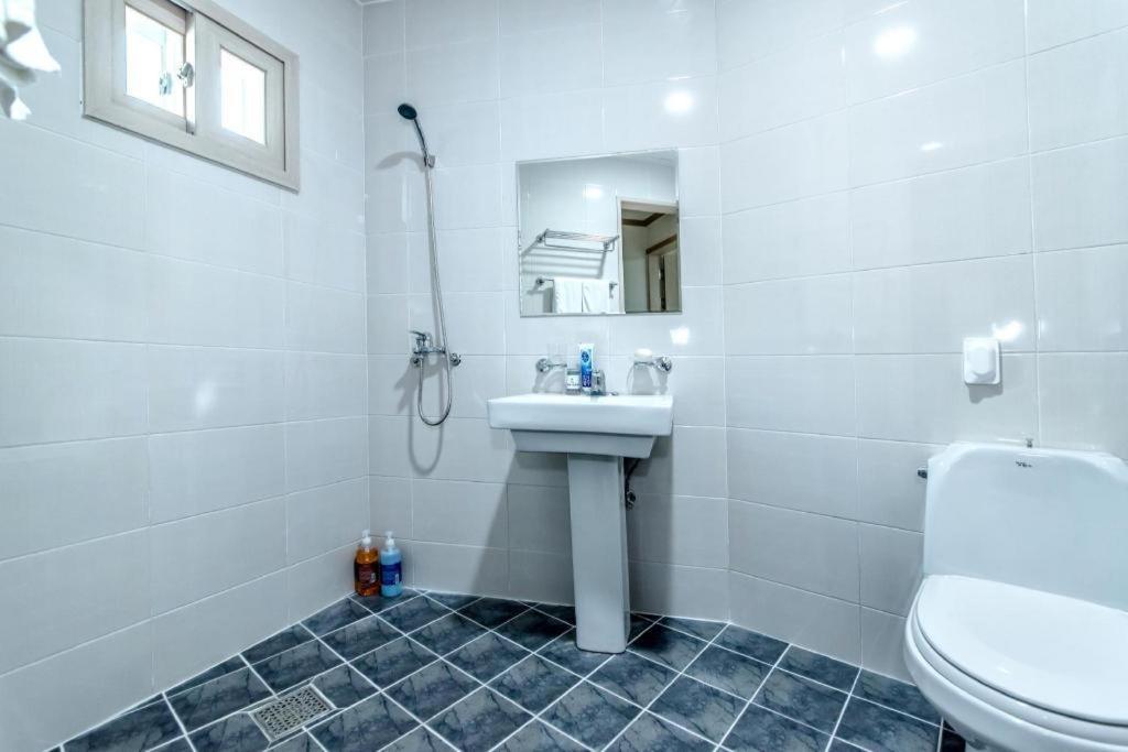 Beach Story Hotel Csedzsu Kültér fotó